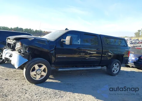 2015 Chevrolet Silverado 2500Hd Lt z USA, uszkodzony, nr VIN 1GC1KVEG7FF565515